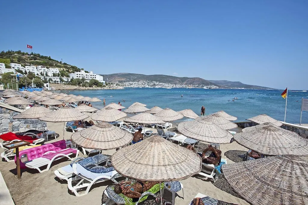 Salmakis Resort & Spa Bodrum 5*,